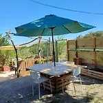 Tentes Pour Decouvrir L'Esprit Camping En Pleine Nature Luksustelt Massillargues-Attuech