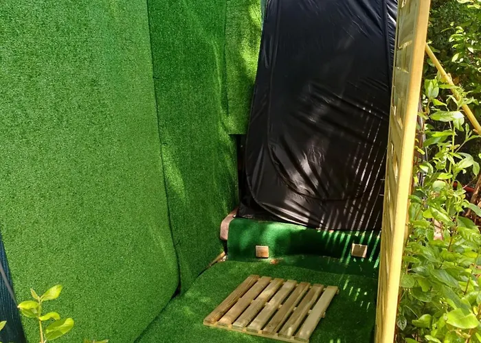 Tentes Sur Aire Privee En Pleine Nature Lüks kamp alanı