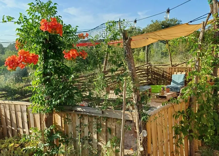 Tentes Sur Aire Privee En Pleine Nature * Massillargues-Attuech